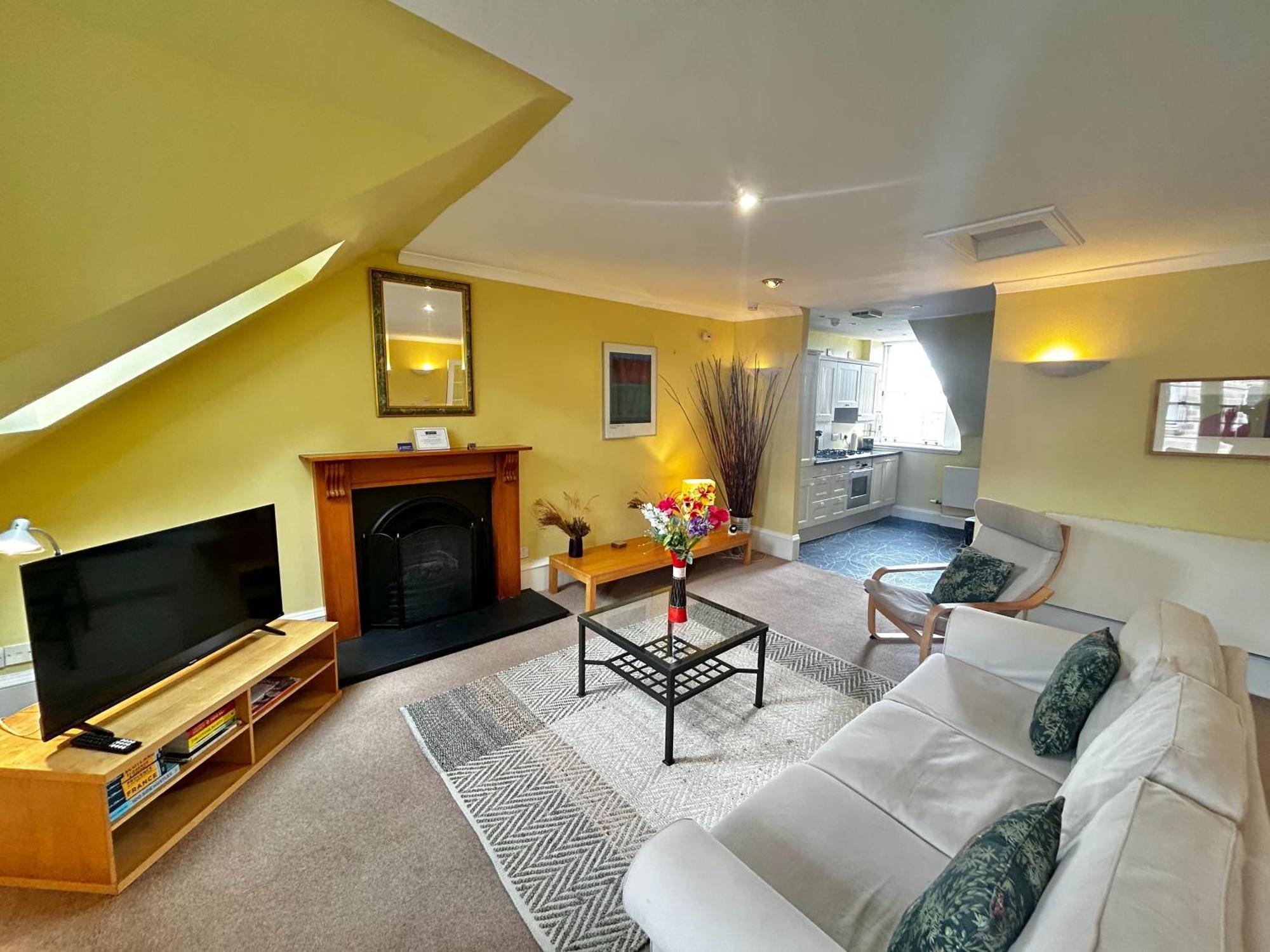 Parliament Sq Apartment เอดินบะระ ภายนอก รูปภาพ